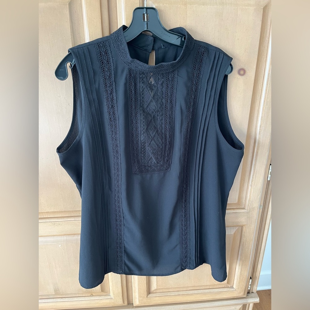 Elegant Black Sleeveless Top